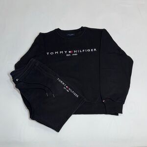 Tommy Hilfiger Black Sweatshirt and Shorts
